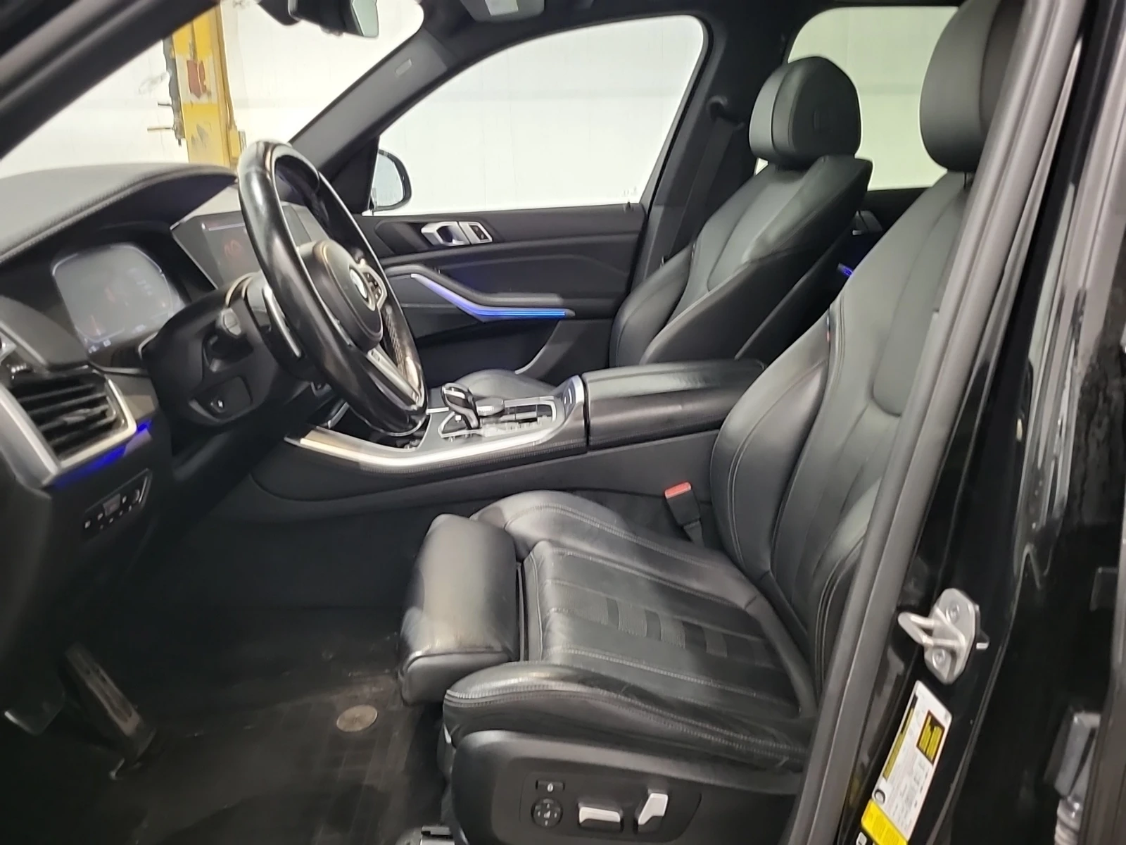 BMW X5 xDrive40i M-Sport , снимка 8 - Автомобили и джипове - 55081341