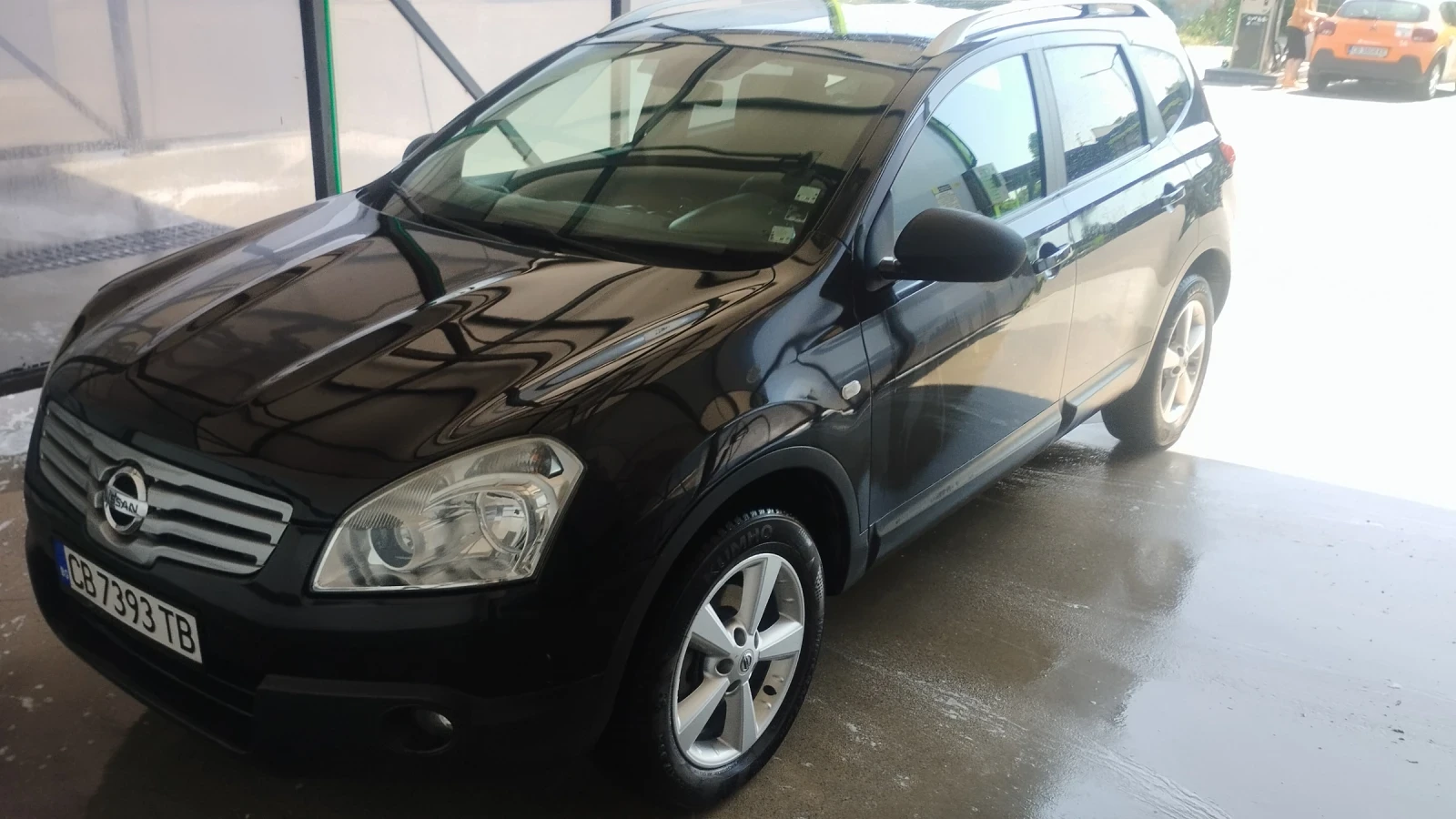 Nissan Qashqai 1.6, снимка 4 - Автомобили и джипове - 55096961