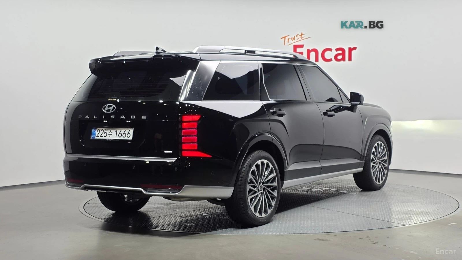 Hyundai Palisade 2.5T 4WD 7-seater Calligraphy, снимка 2 - Автомобили и джипове - 55403635