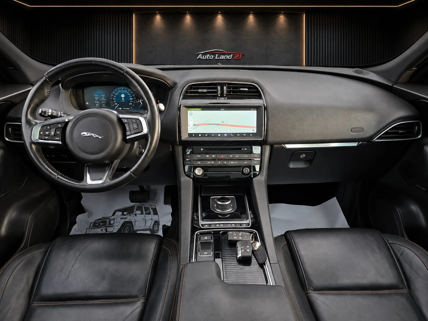 Jaguar F-PACE 2.5d* 240кс* AWD* ADVANTAGE* 96000км, снимка 11 - Автомобили и джипове - 55561563
