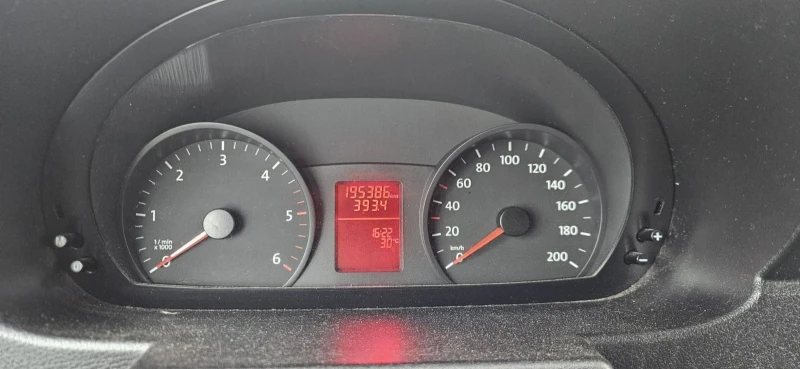 VW Crafter 2.2d, 109к.с., снимка 10 - Бусове и автобуси - 53250178