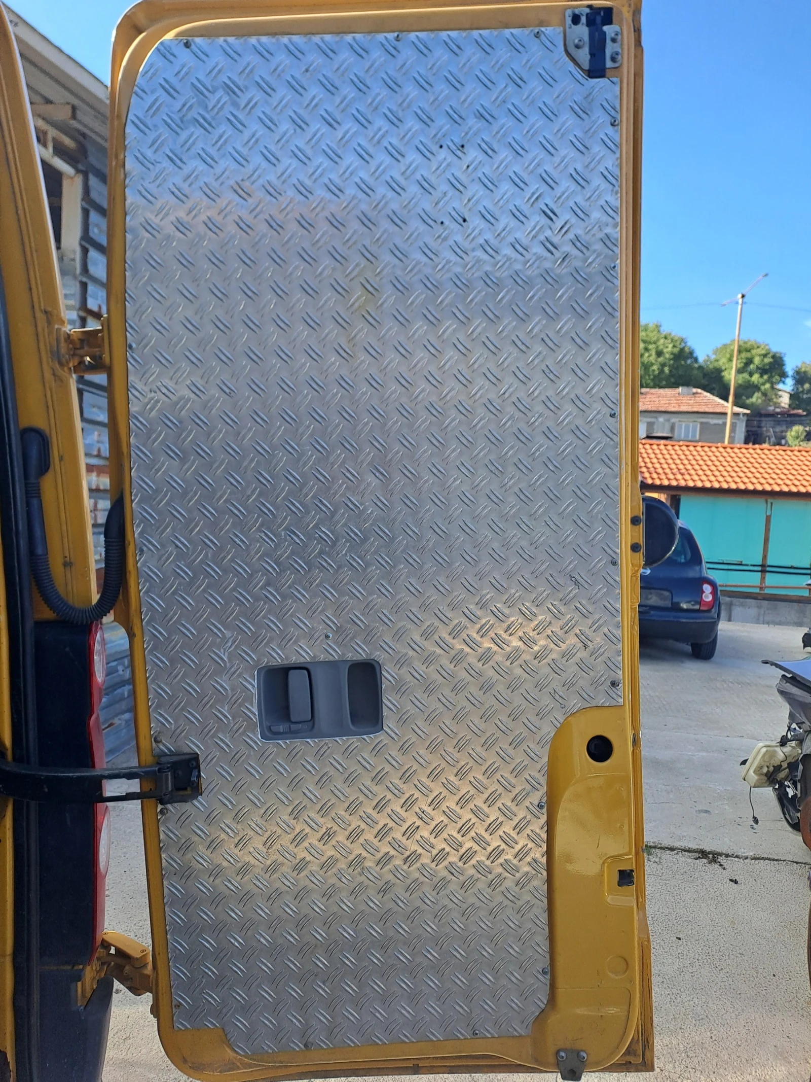 VW Crafter 2.0TDI | Mobile.bg   14