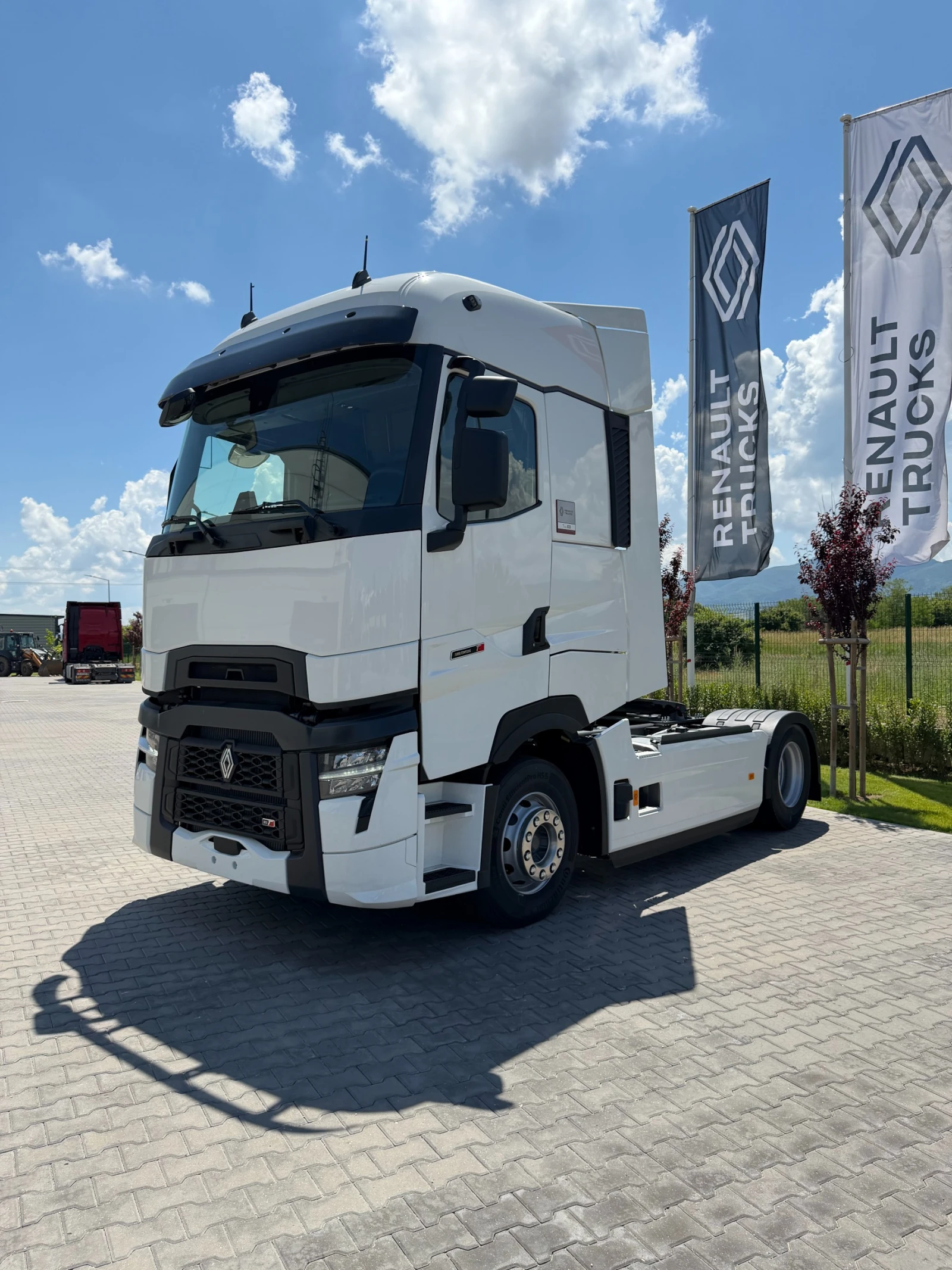 Renault T HIGH 480* ЧИСТО НОВ* ТУРБО КАМПАУНД* РЕТАРДЕР* 