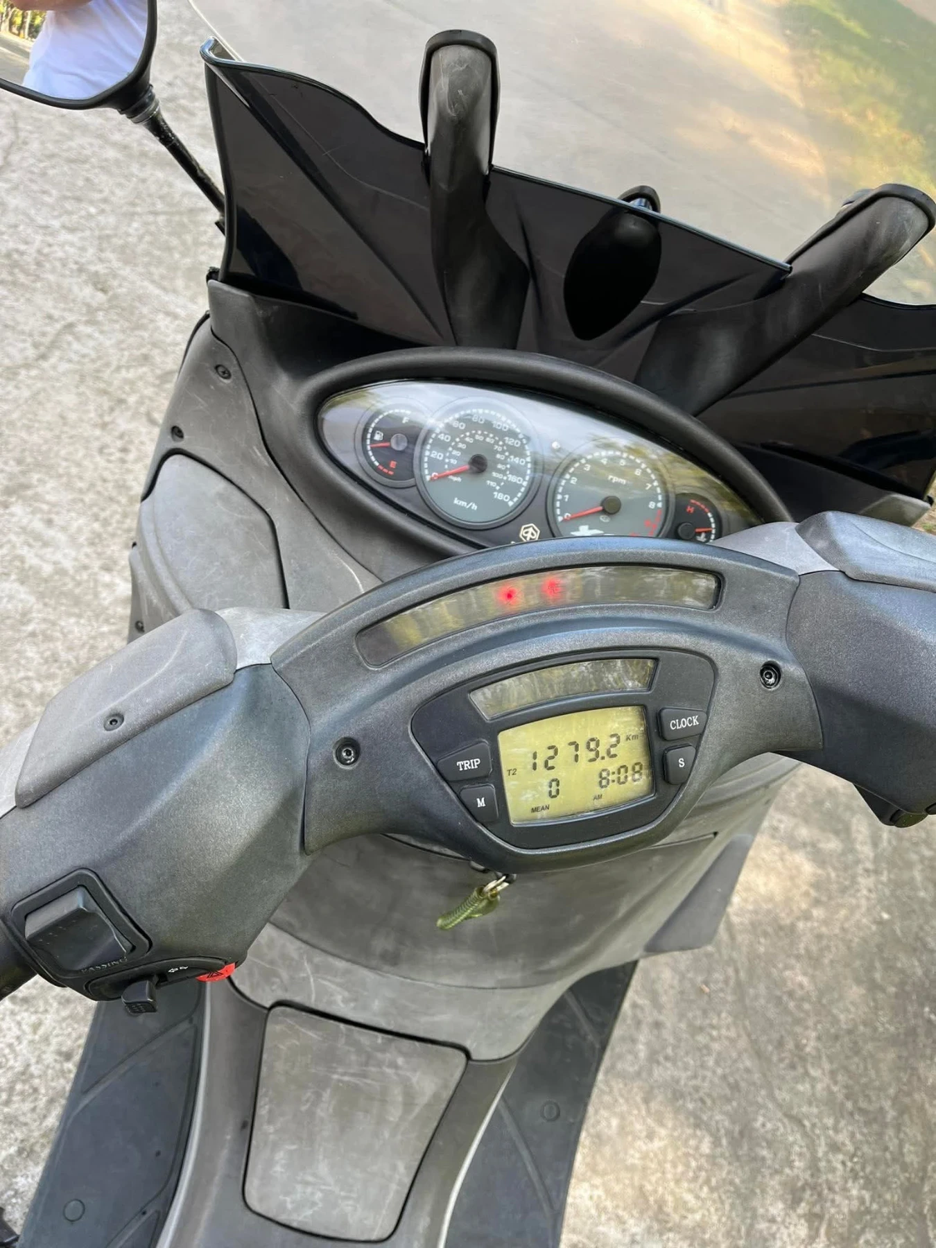 Piaggio X9 500 - изображение 6