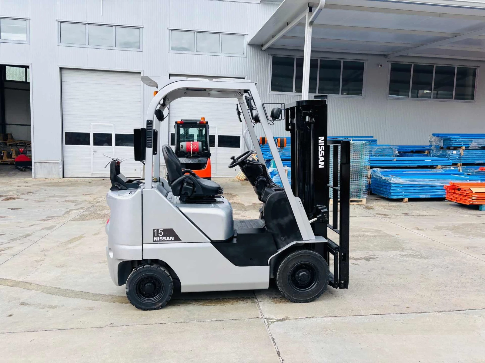  Nissan  ,   | Mobile.bg   5