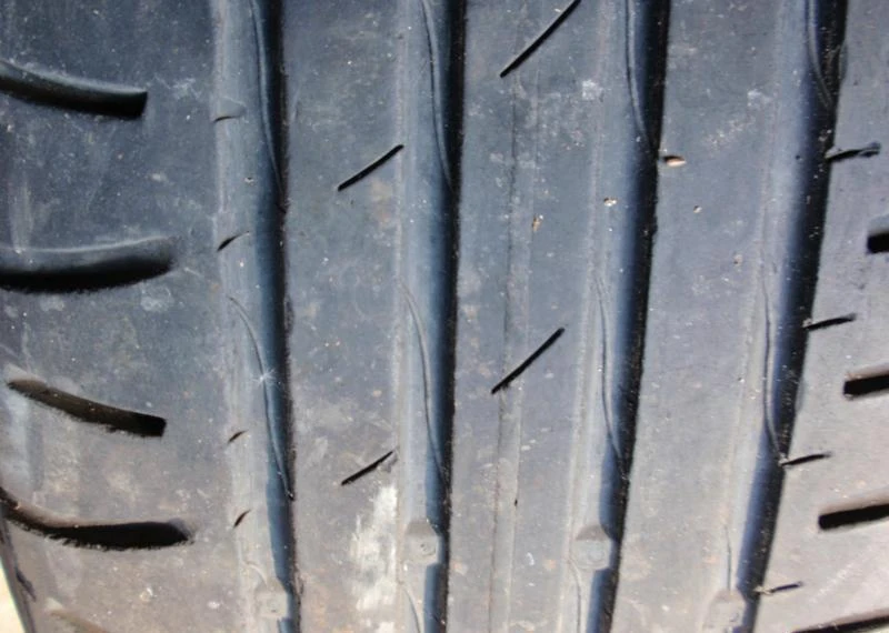 Гуми Летни 215/55R16, снимка 5 - Гуми и джанти - 5292787