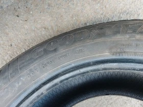 Гуми Всесезонни 215/60R16, снимка 6 - Гуми и джанти - 40303324