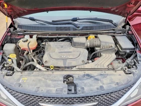 Chrysler Pacifica 3.6l Touring L, снимка 12