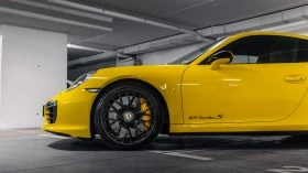     Porsche 911 Turbo S