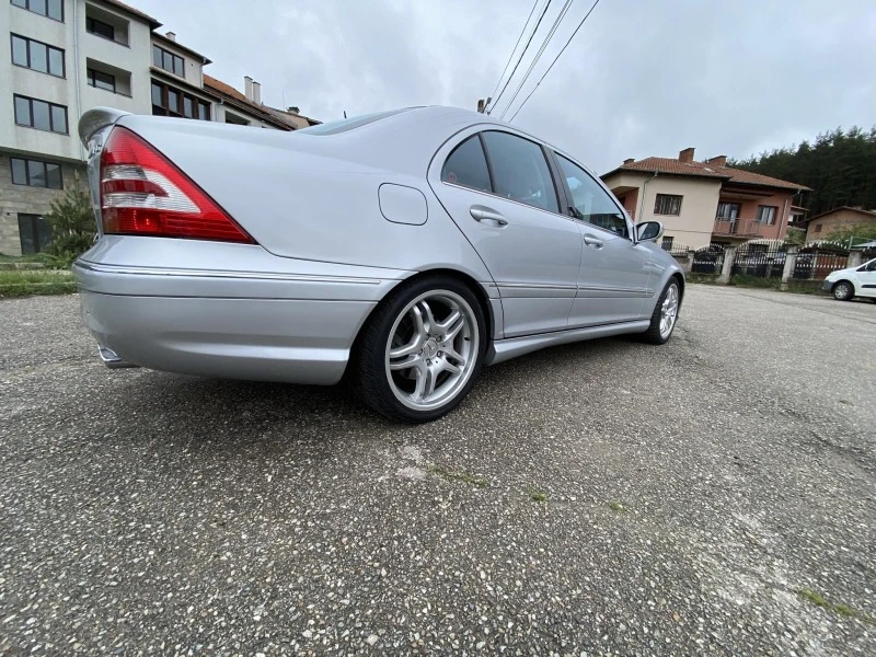 Mercedes-Benz C 55 AMG, снимка 6 - Автомобили и джипове - 45686543