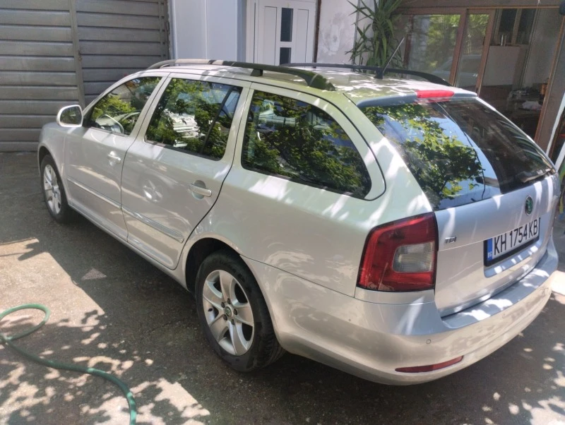 Skoda Octavia 1.6 DSG, снимка 5 - Автомобили и джипове - 46357005