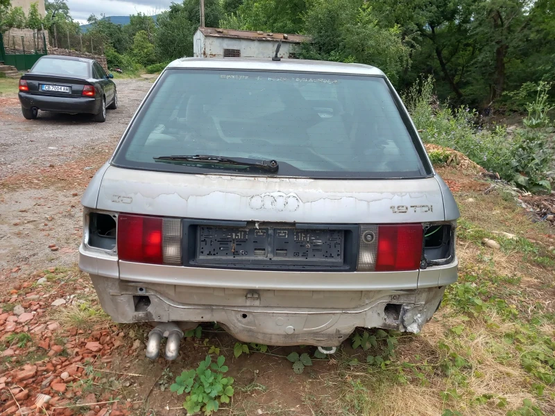 Audi 80 На Части, снимка 3 - Автомобили и джипове - 47546361