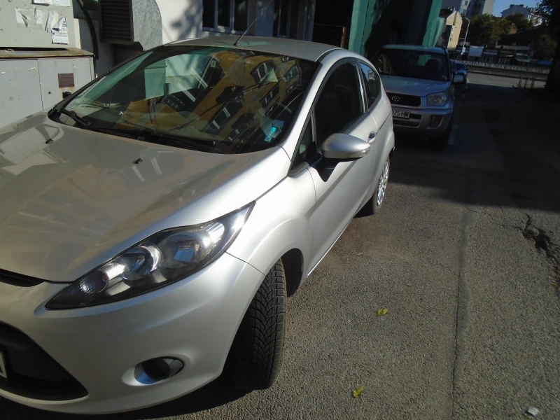 Ford Fiesta 1.4 ГАЗ, снимка 2 - Автомобили и джипове - 47599331