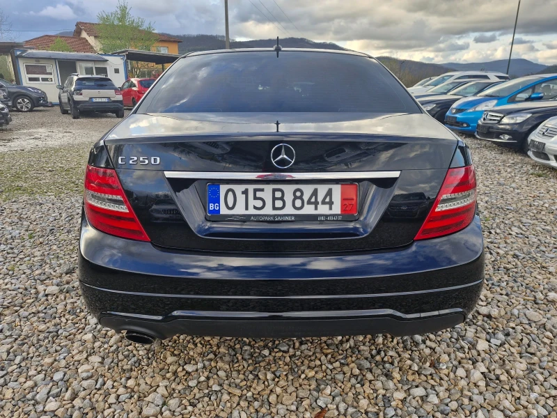 Mercedes-Benz C 200 XENON* NAVI* PDC* КОЖА* FACE* F1* AMG* AUT, снимка 5 - Автомобили и джипове - 49714659