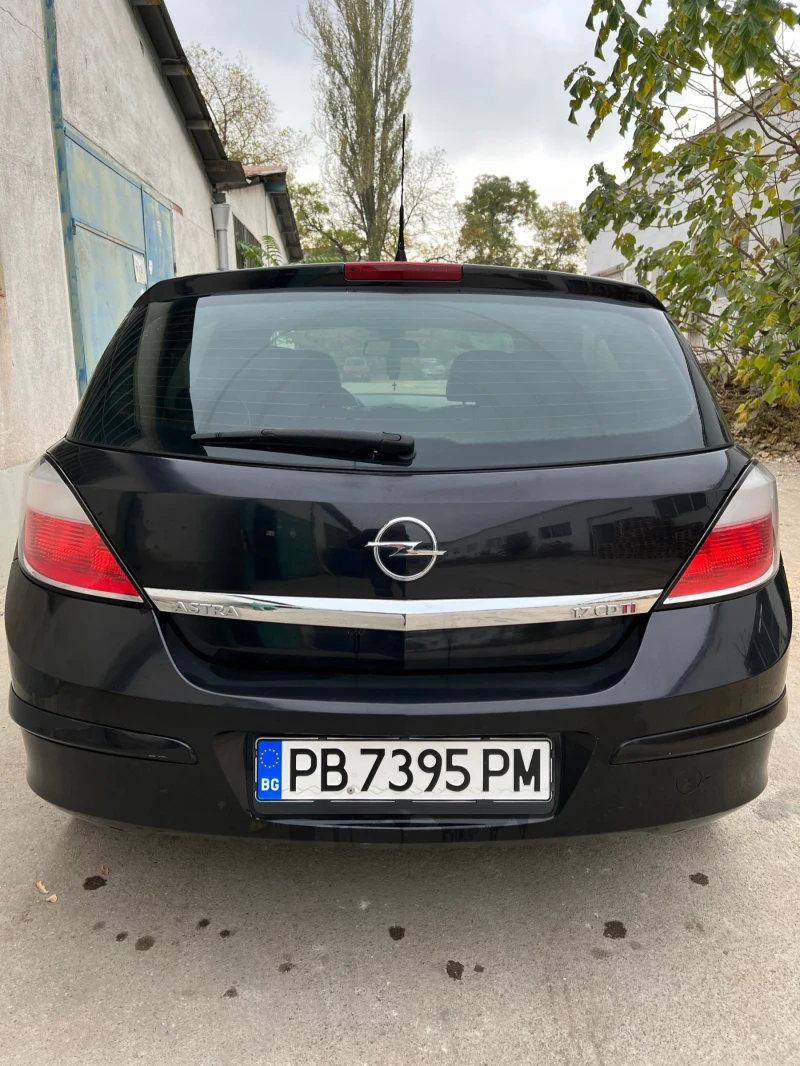 Opel Astra 1.7CDTI, снимка 7 - Автомобили и джипове - 52622478