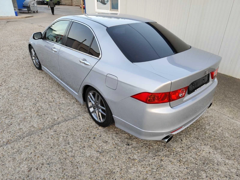 Honda Accord 2.4 Type S Шейцария, снимка 4 - Автомобили и джипове - 52503196