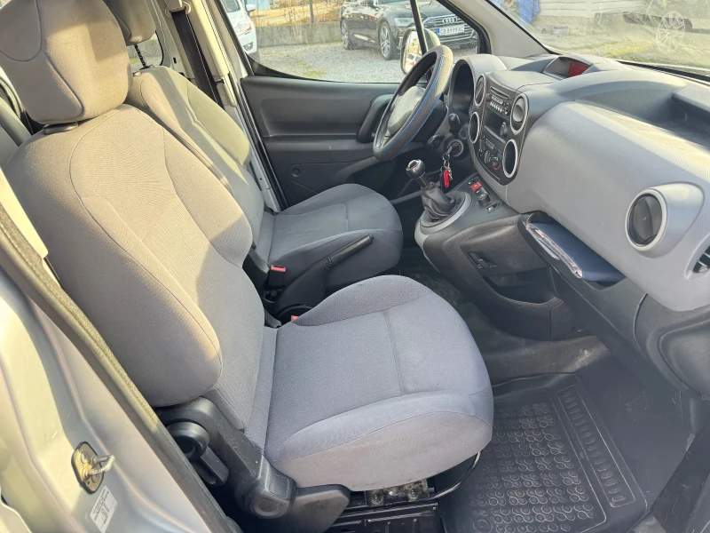 Peugeot Partner LONG* 4+ 1* KLIMA* 1.6hdi 99hp* 2017г* евро 6в* , снимка 12 - Автомобили и джипове - 52722891