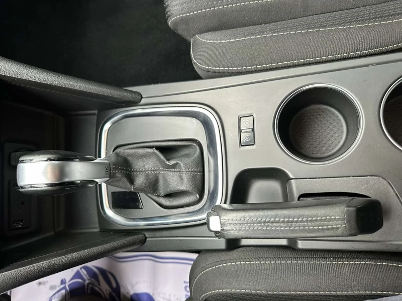 Renault Megane 1.5dci 116hp Navi Cam Euro6 New, снимка 12 - Автомобили и джипове - 53180018