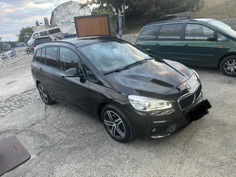BMW 2 Gran Tourer 7места