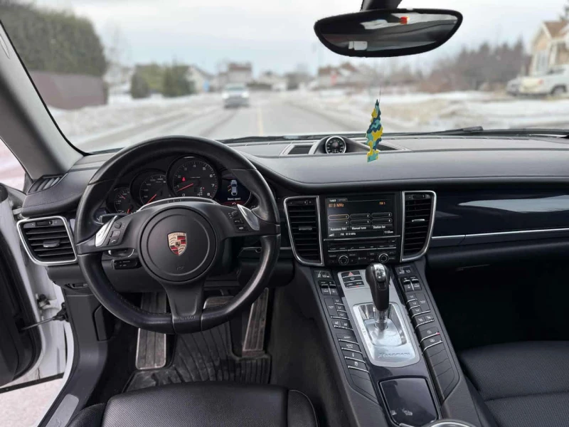 Porsche Panamera * 4dr HB * 2 КЛЮЧА* KEYLESS* PANO* ПОДГРЕВ* , снимка 13 - Автомобили и джипове - 53591484