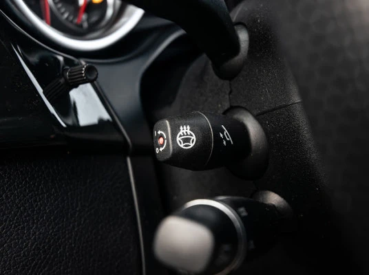 Mercedes-Benz GLE 450 AMG PACK* HARMAN* PANO* AIRMATIC* ОБДУХ* NAPPA* KE, снимка 10 - Автомобили и джипове - 53135698