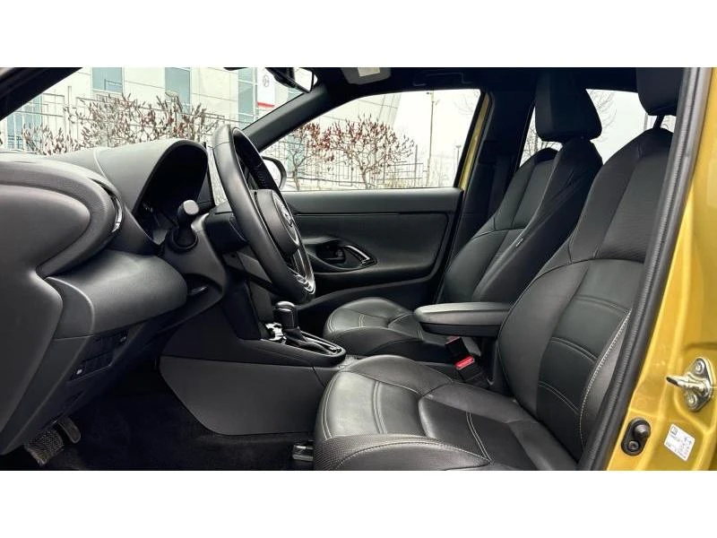 Toyota Yaris Cross 1.5HSD 2WD PREMIERE EDITION, снимка 12 - Автомобили и джипове - 53279907