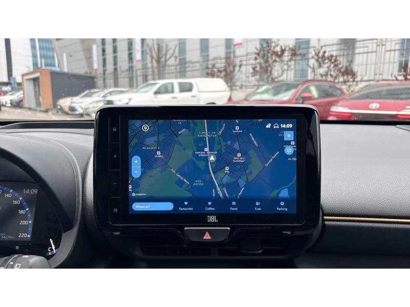 Toyota Yaris Cross 1.5HSD 2WD PREMIERE EDITION, снимка 15 - Автомобили и джипове - 53279907