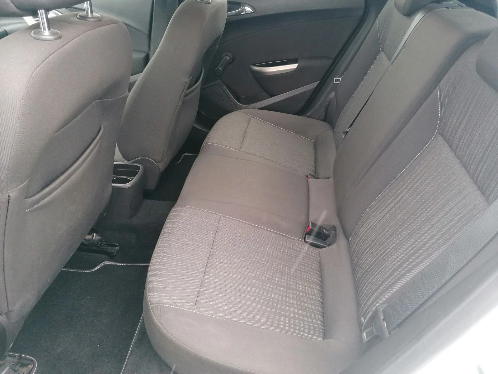 Opel Astra 1.4 | Mobile.bg � ����������� 14