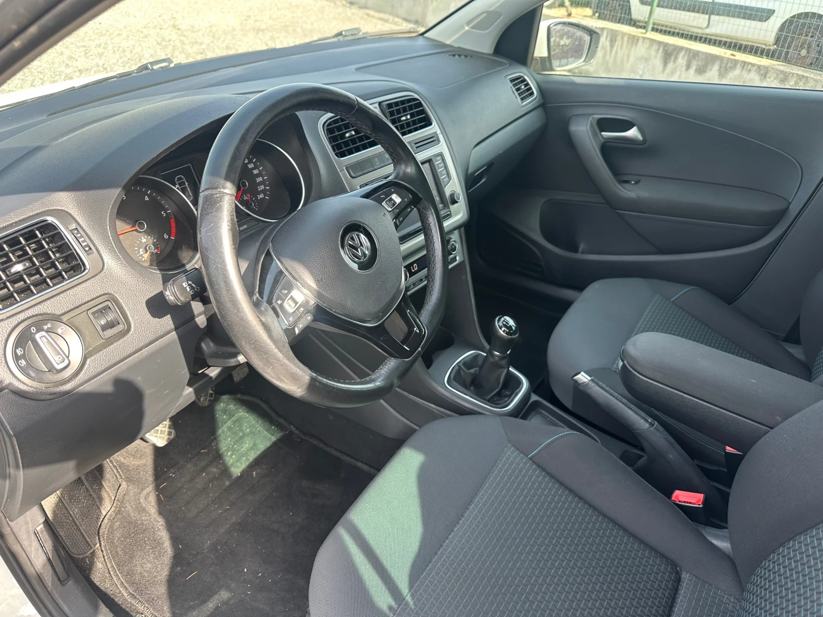 VW Polo  - изображение 9