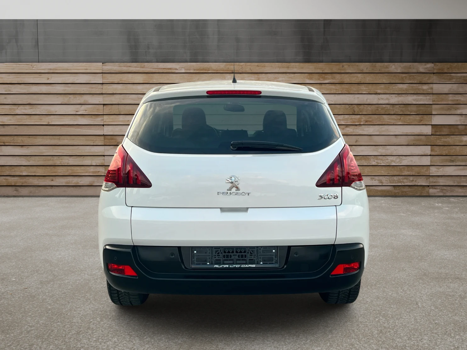 Peugeot 3008 1.6HDi ГАРАНТИРАН ПРОБЕГ 180000км НАПЪЛНО ОСЛУЖЕН  - изображение 5