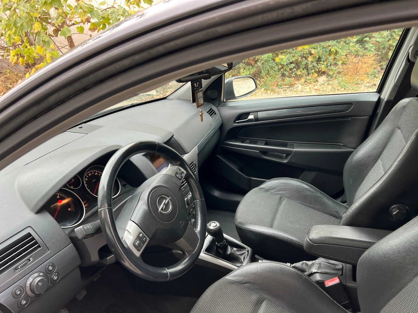 Opel Astra 1.7CDTI - изображение 9