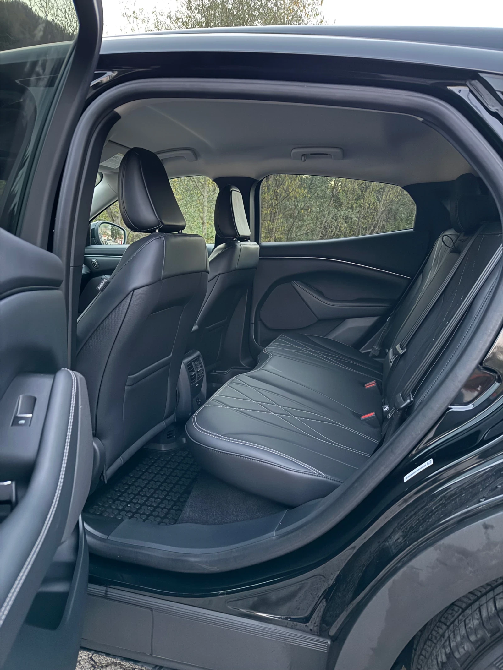 Ford Mustang Mach-E AWD | Mobile.bg   8