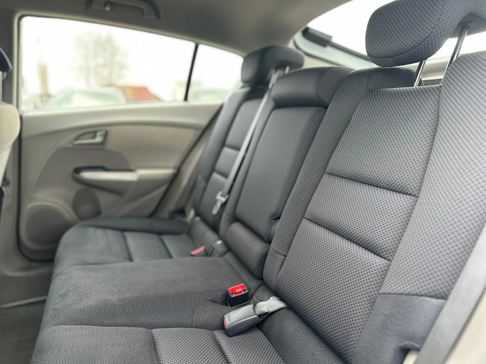 Honda Insight / 1.3I / HYBRID / 26000 KM  / TOP / - изображение 10