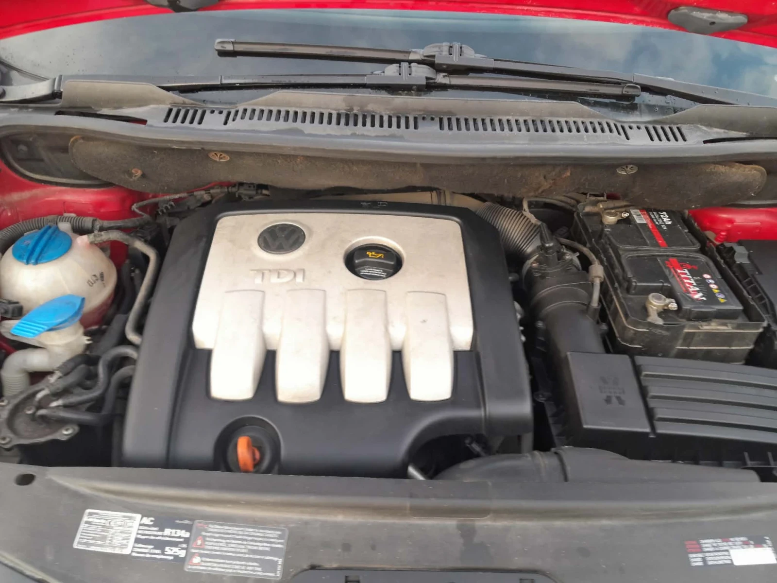 VW Touran  - изображение 8