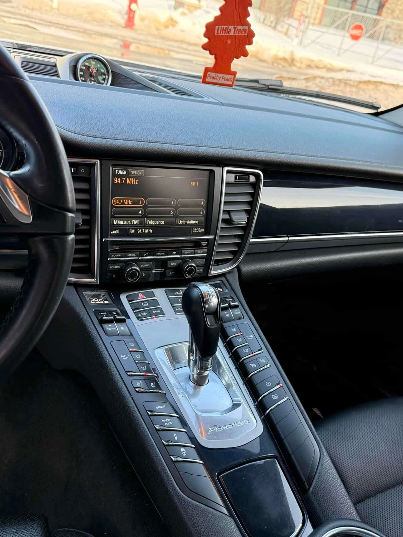 Porsche Panamera * 4dr HB * 2 �����* KEYLESS* PANO* �������*  | Mobile.bg � ����������� 8