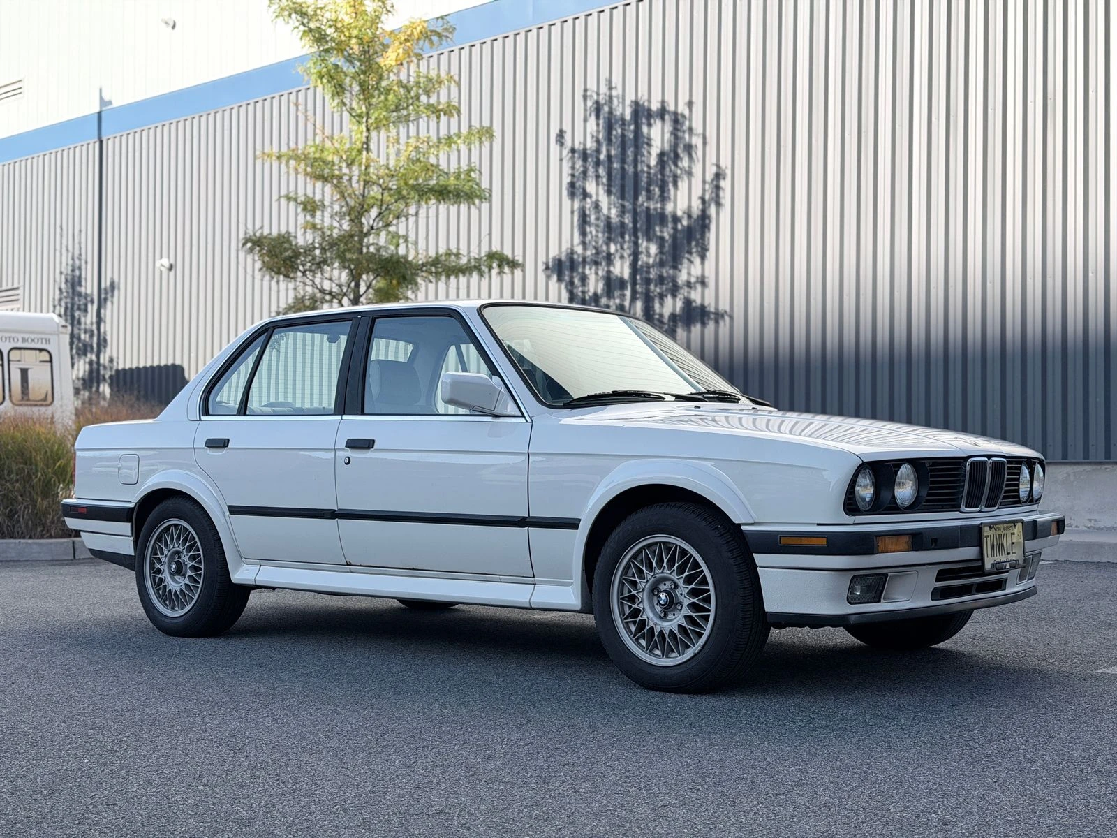 BMW 325 iX, снимка 2 - Автомобили и джипове - 53967901