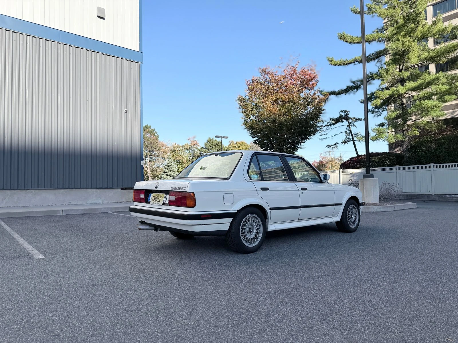 BMW 325 iX, снимка 3 - Автомобили и джипове - 53967901