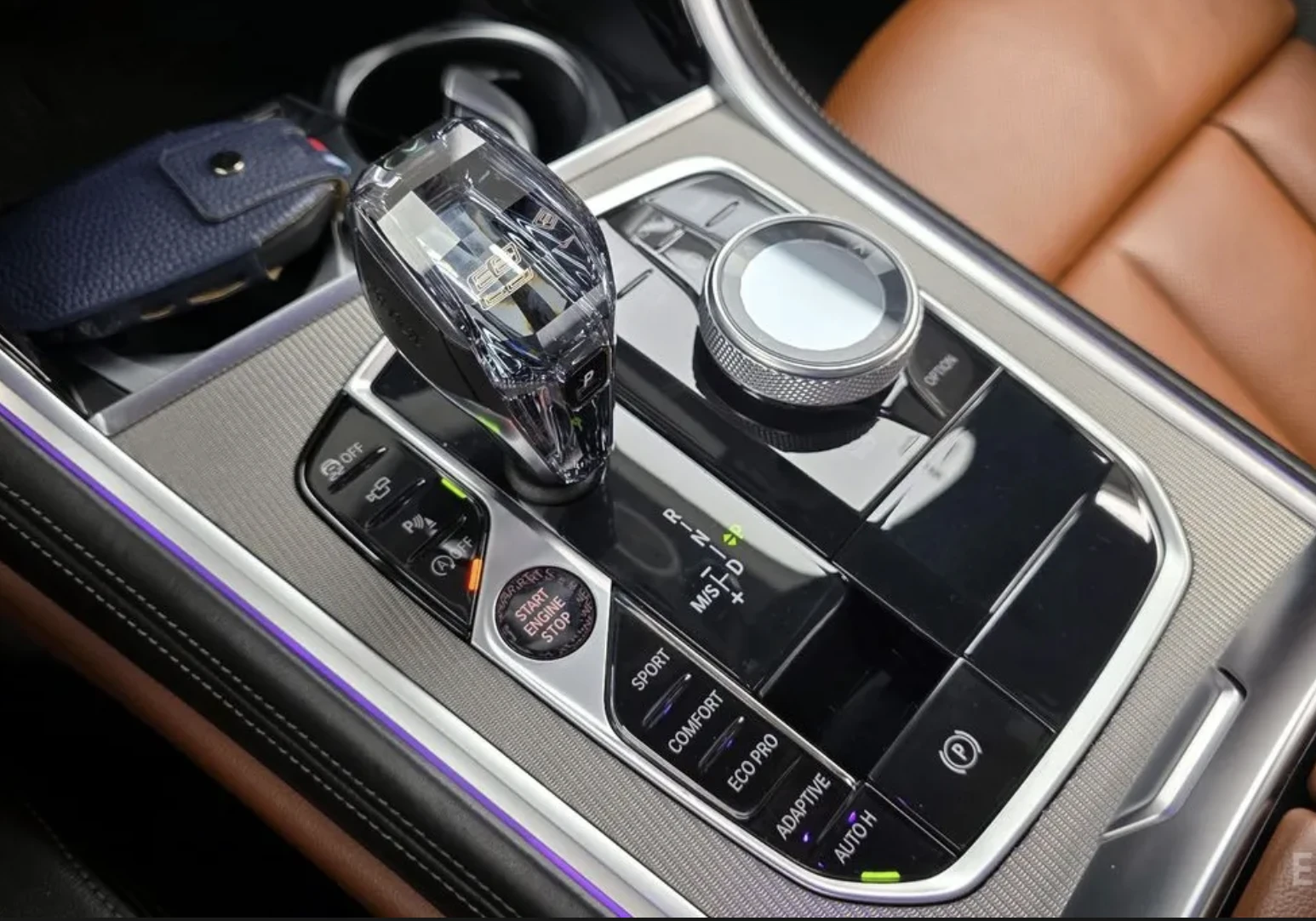 BMW 840 XDRIVE* M SPORT* Keyless* Premium audio* PANO* Mem, снимка 9 - Автомобили и джипове - 54034180