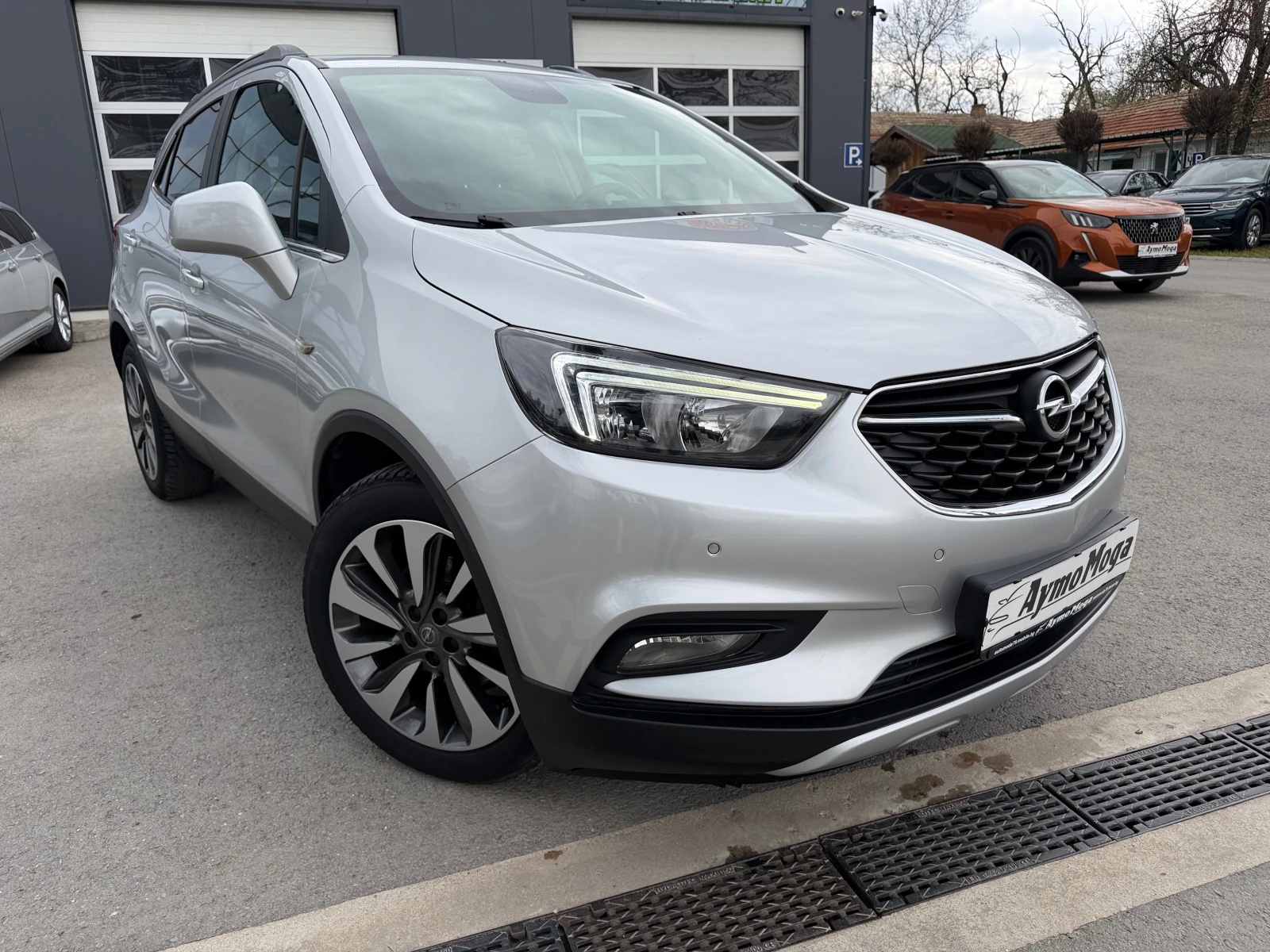 Opel Mokka X 1.6 4X4 NAVI LED KAMERA, снимка 2 - Автомобили и джипове - 54156038