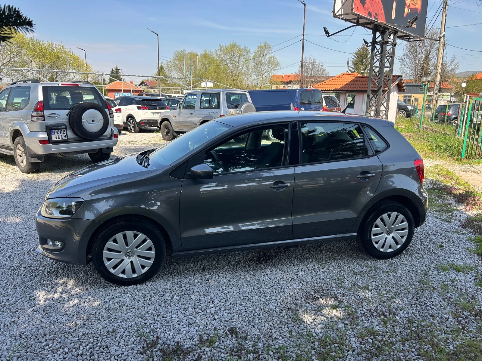 VW Polo 1.6TDI EURO5B, снимка 4 - Автомобили и джипове - 54342379