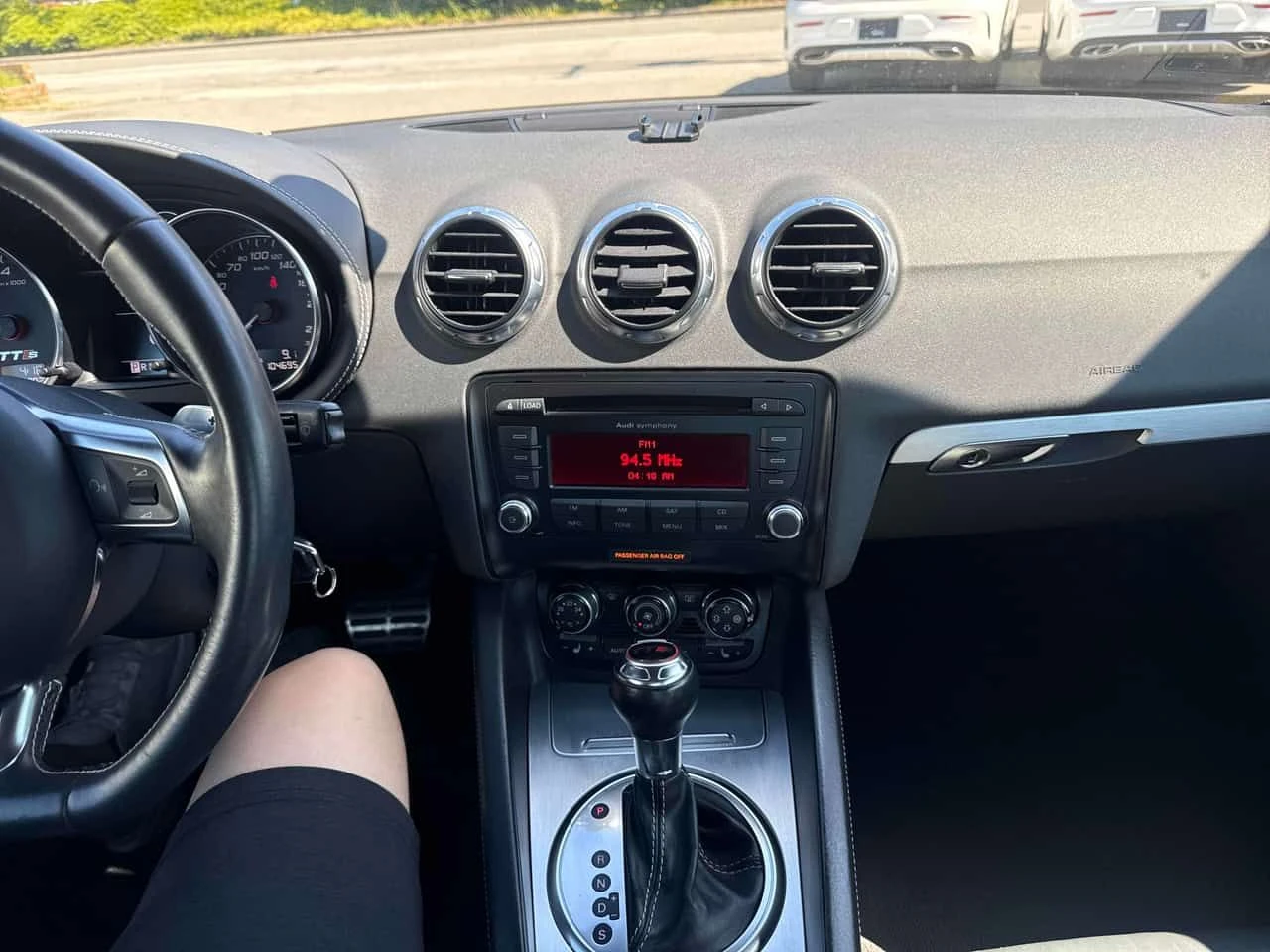 Audi Tt S/2.0T/CARFAX/Подгрев/, снимка 8 - Автомобили и джипове - 54363861