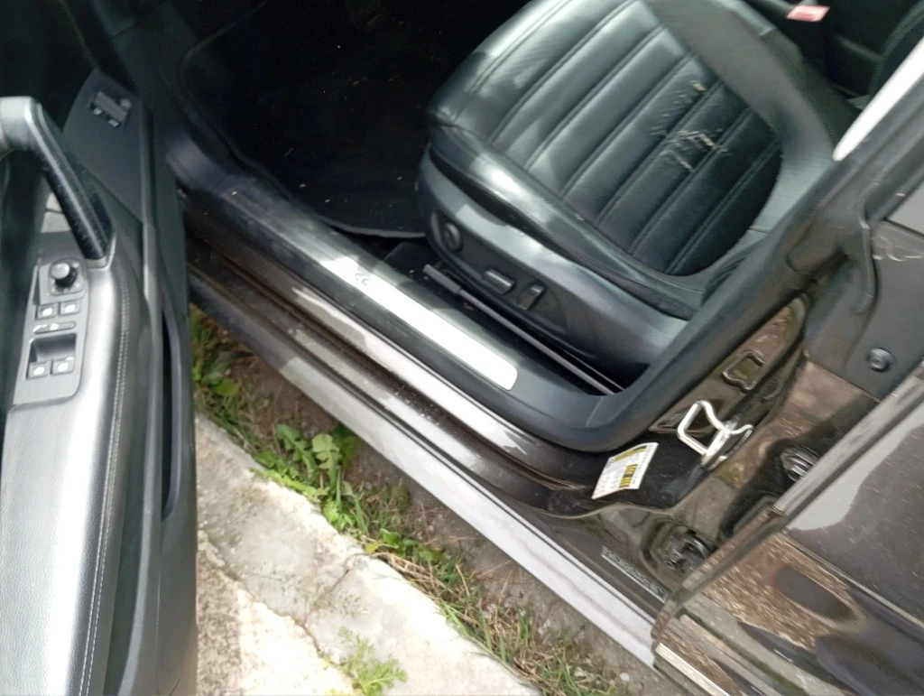 VW Passat CC, снимка 8 - Автомобили и джипове - 54413577