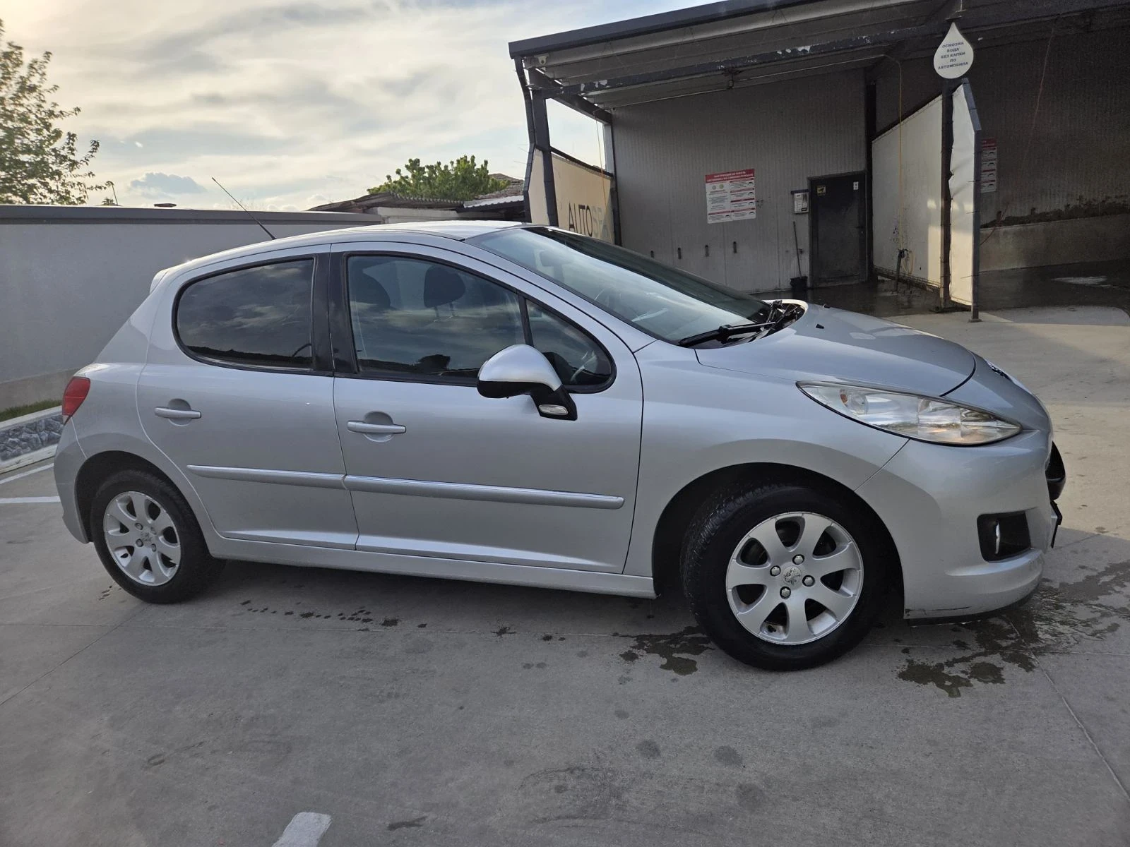 Peugeot 207, снимка 4 - Автомобили и джипове - 54416276