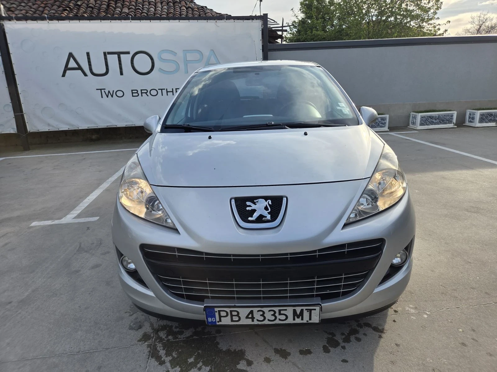 Peugeot 207