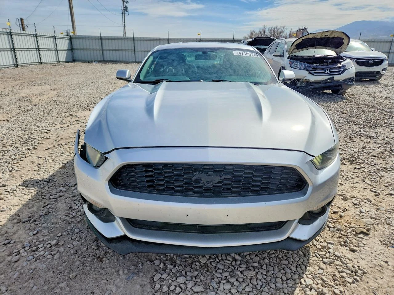 Ford Mustang 3.7L Fastback V6, снимка 5 - Автомобили и джипове - 54483585