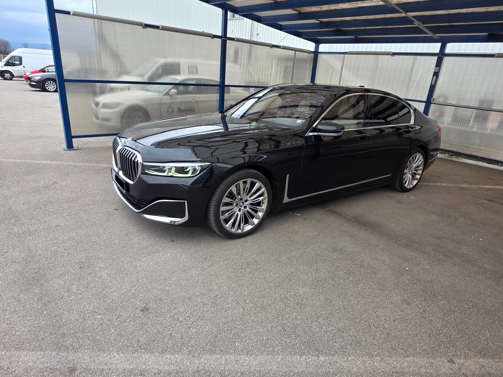 BMW 730 X-drive в Гаранция, снимка 8 - Автомобили и джипове - 54522674