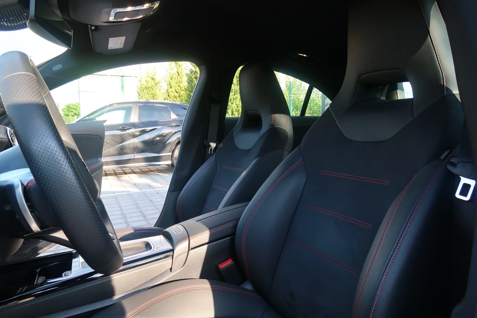 Mercedes-Benz CLA 200 8000км , mild hybrid , снимка 12 - Автомобили и джипове - 54987622