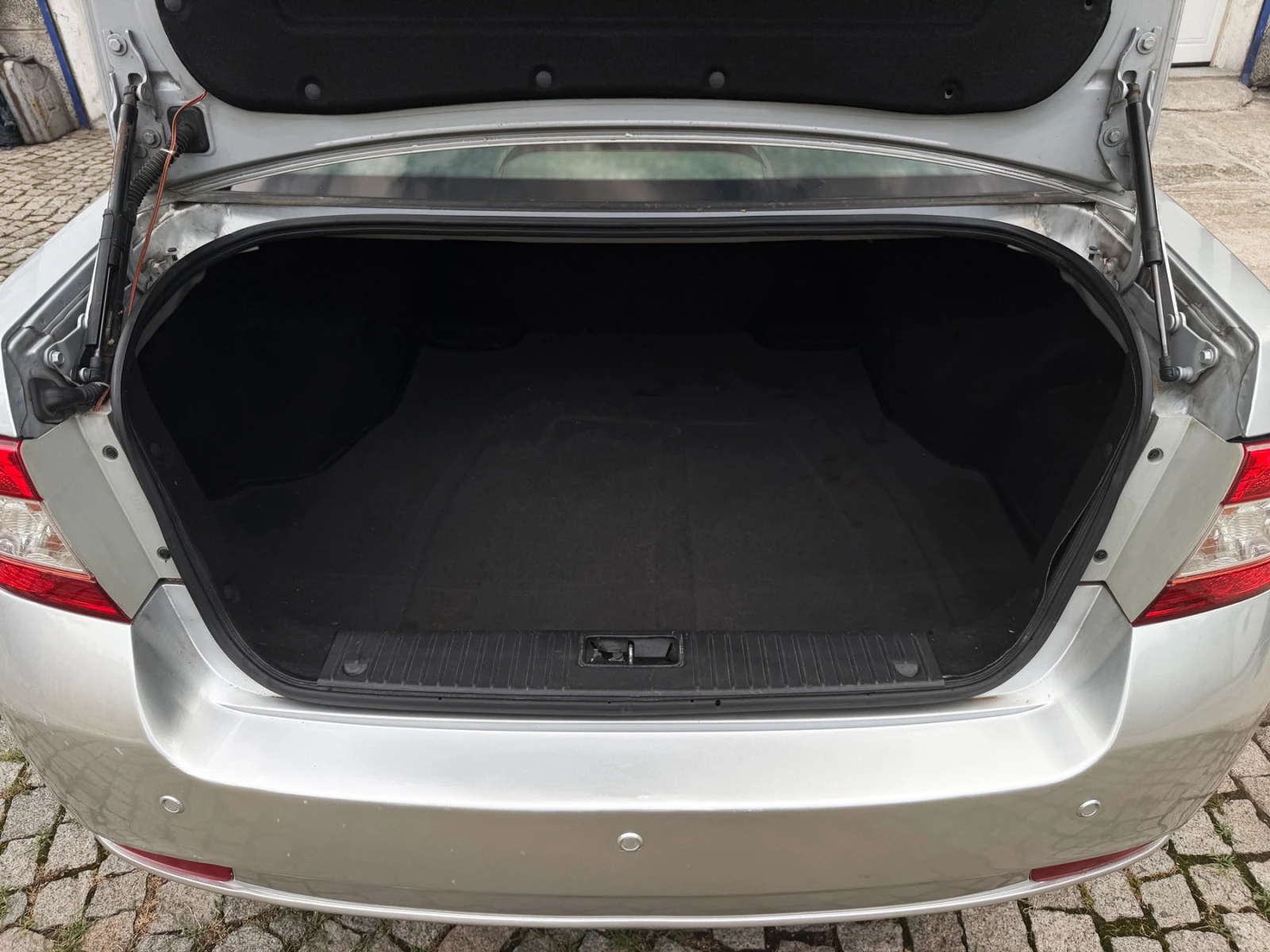 Chevrolet Epica 2.0 D automat | Mobile.bg � ����������� 13