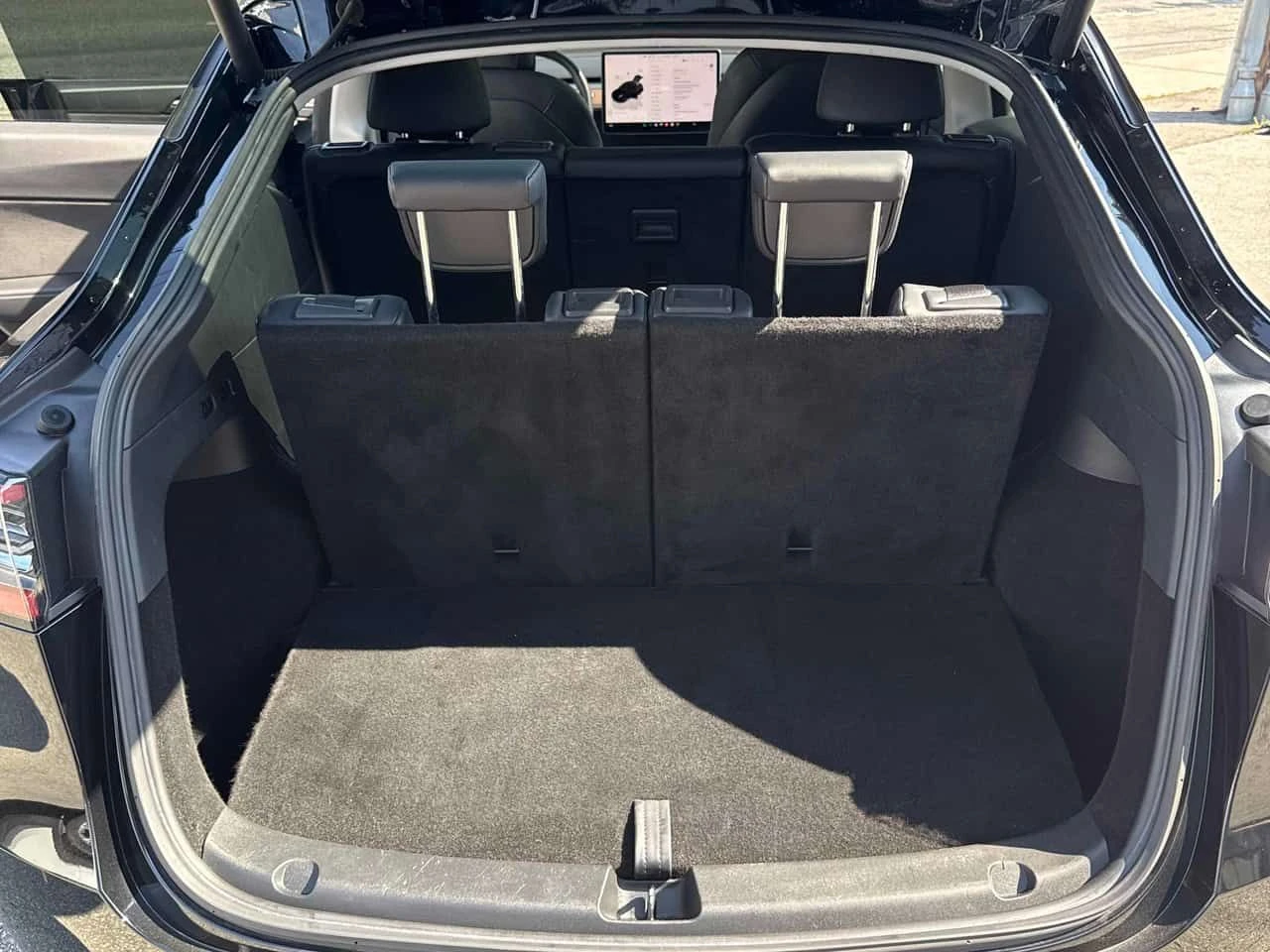 Tesla Model Y * Long Range * CARFAX * ЦЕНА ДО БГ, снимка 13 - Автомобили и джипове - 55243477