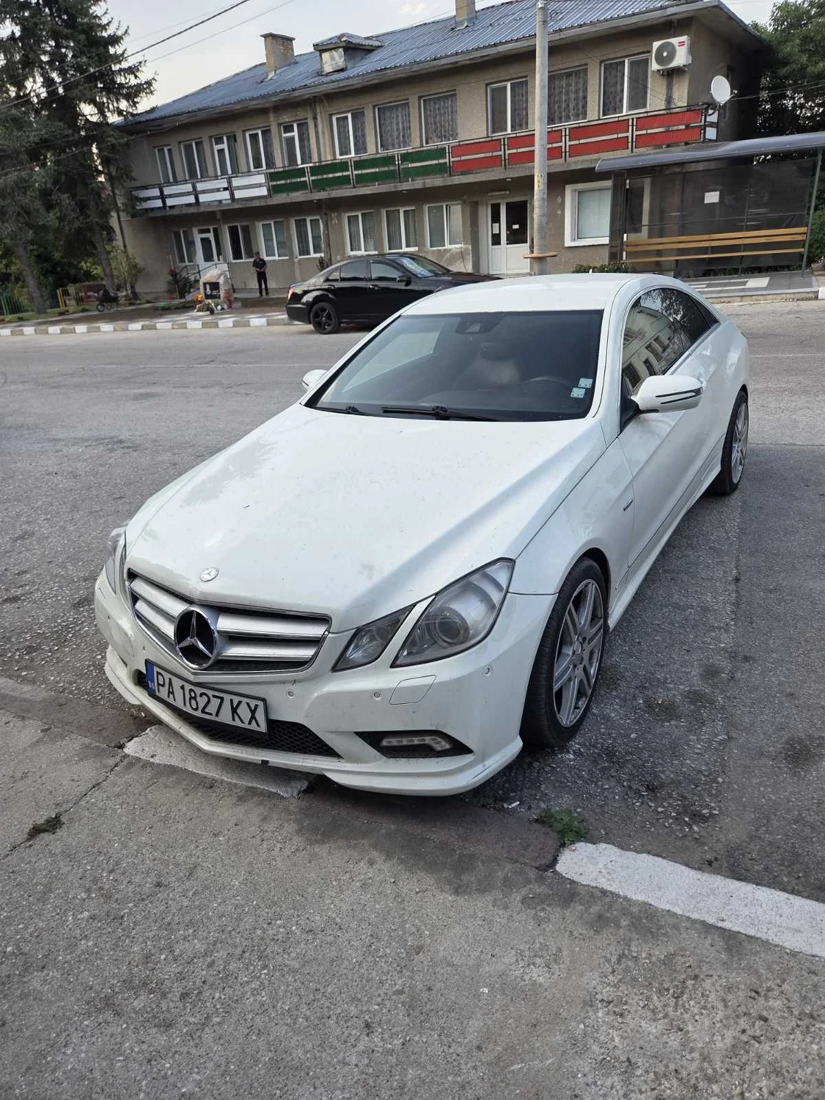 Mercedes-Benz E 250, снимка 2 - Автомобили и джипове - 55334982